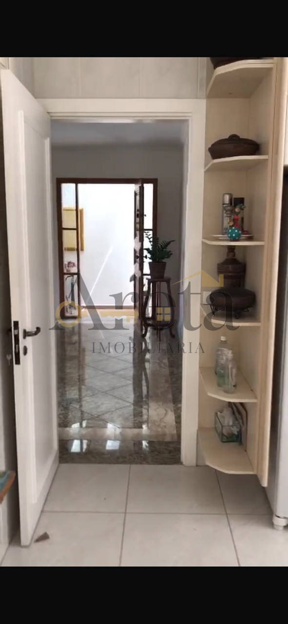 Casa, 4 quartos, 288 m² - Foto 29