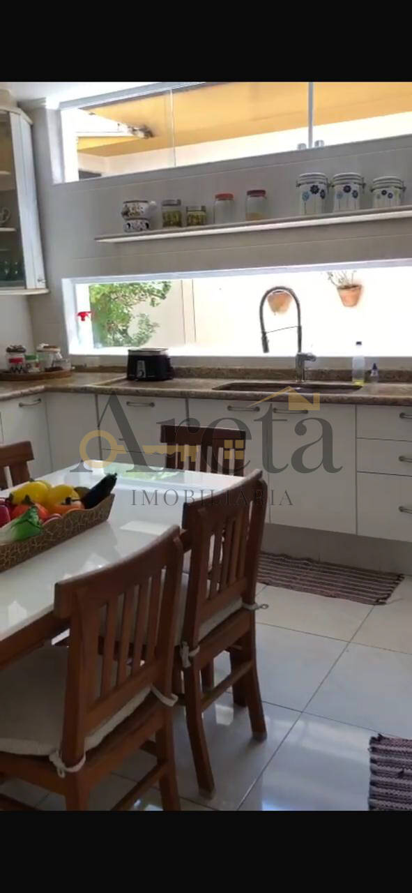 Casa, 4 quartos, 288 m² - Foto 31