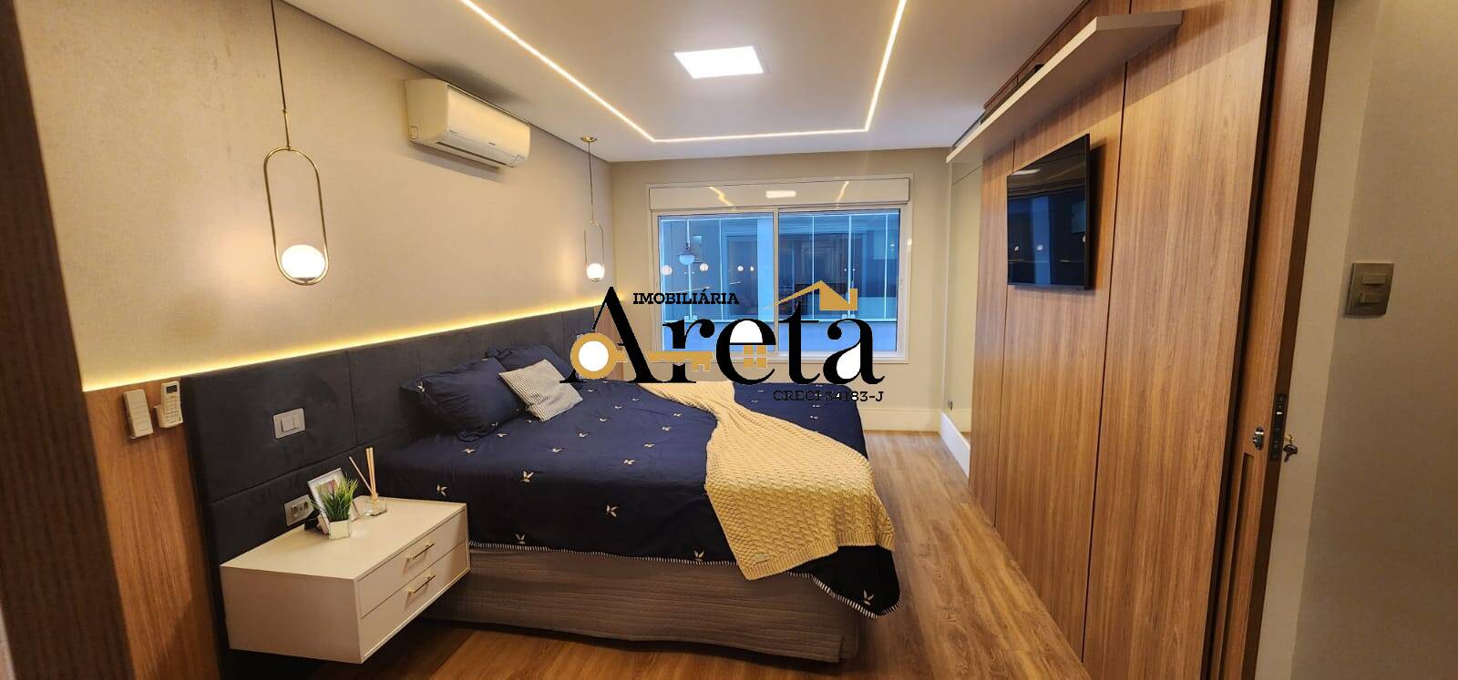 Sobrado, 5 quartos, 250 m² - Foto 1
