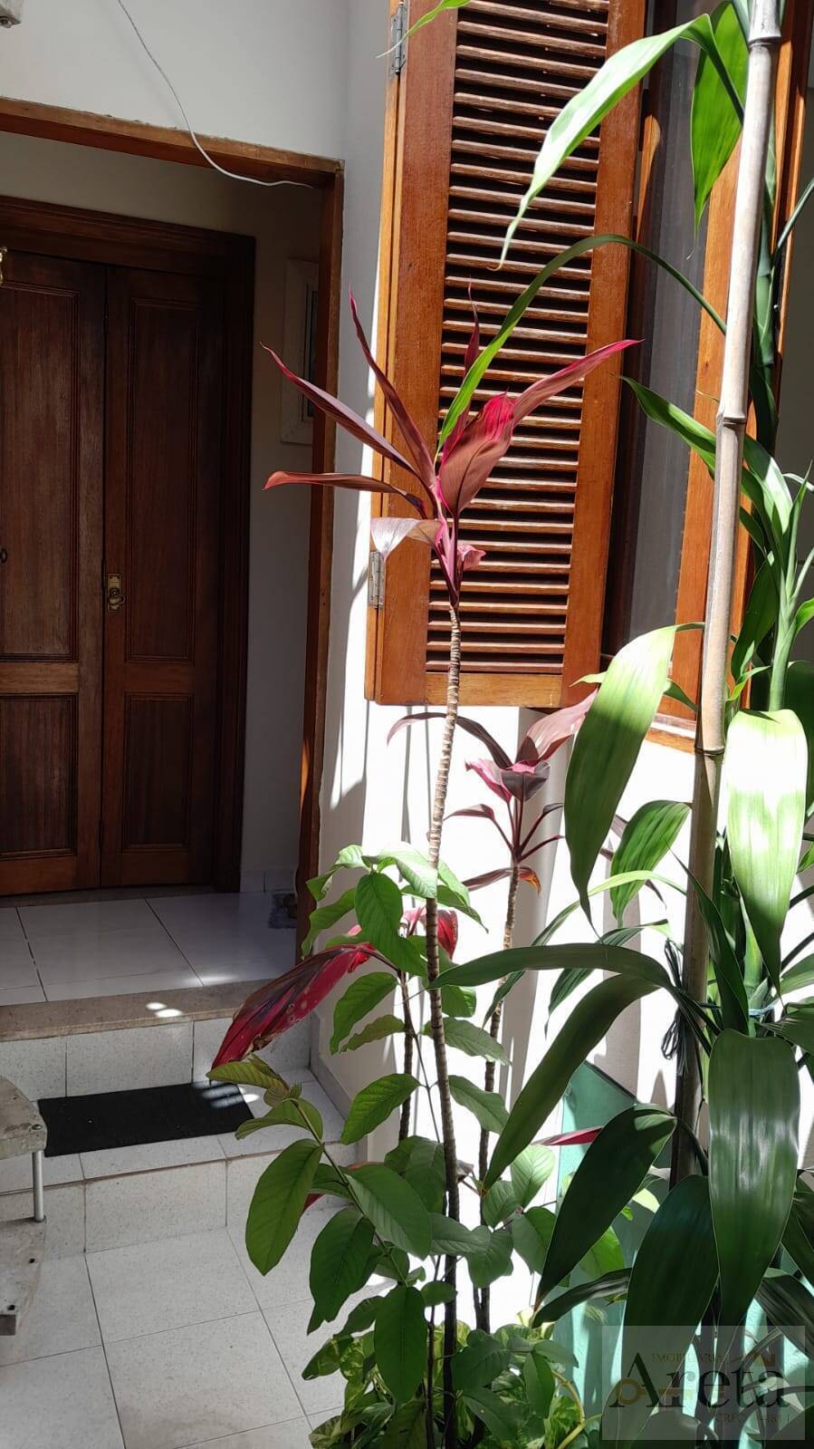 Casa, 2 quartos, 80 m² - Foto 1
